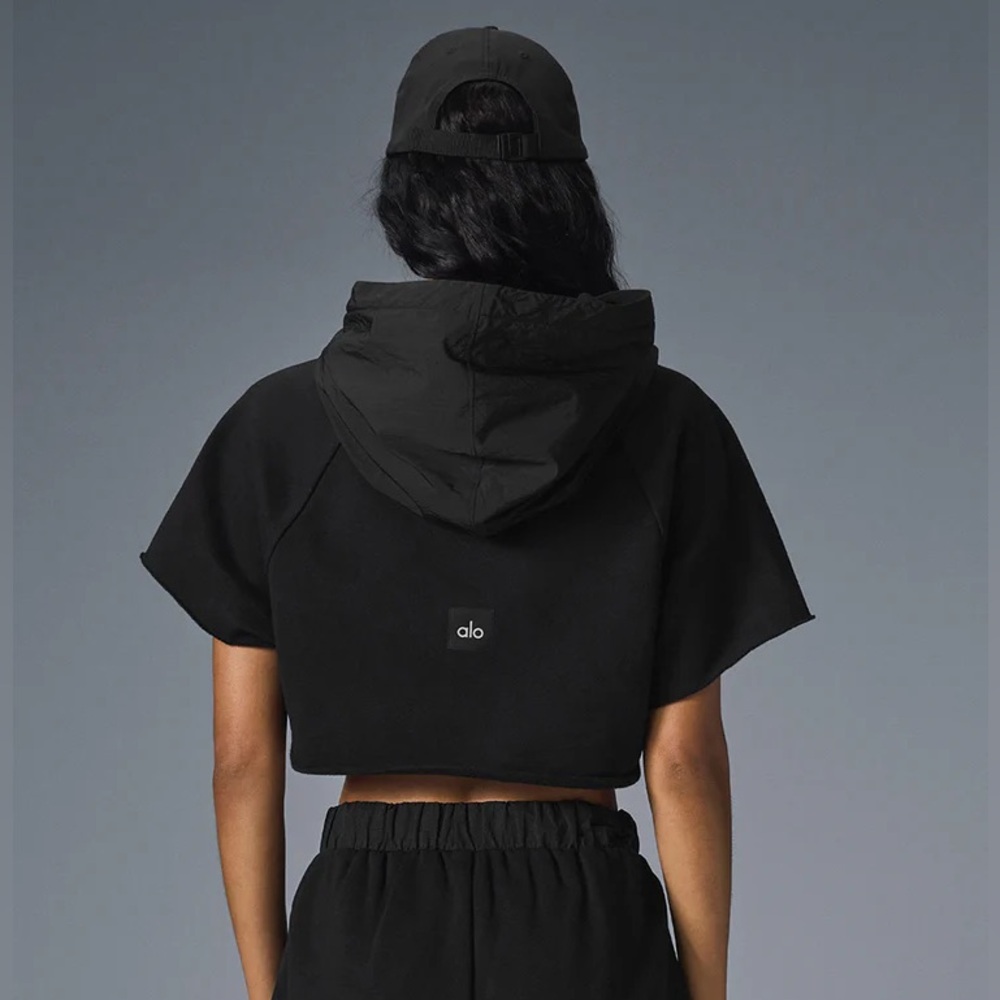 (SOLD) ALO Cropped Short Sleeve Hoodie - Picture 2 of 10